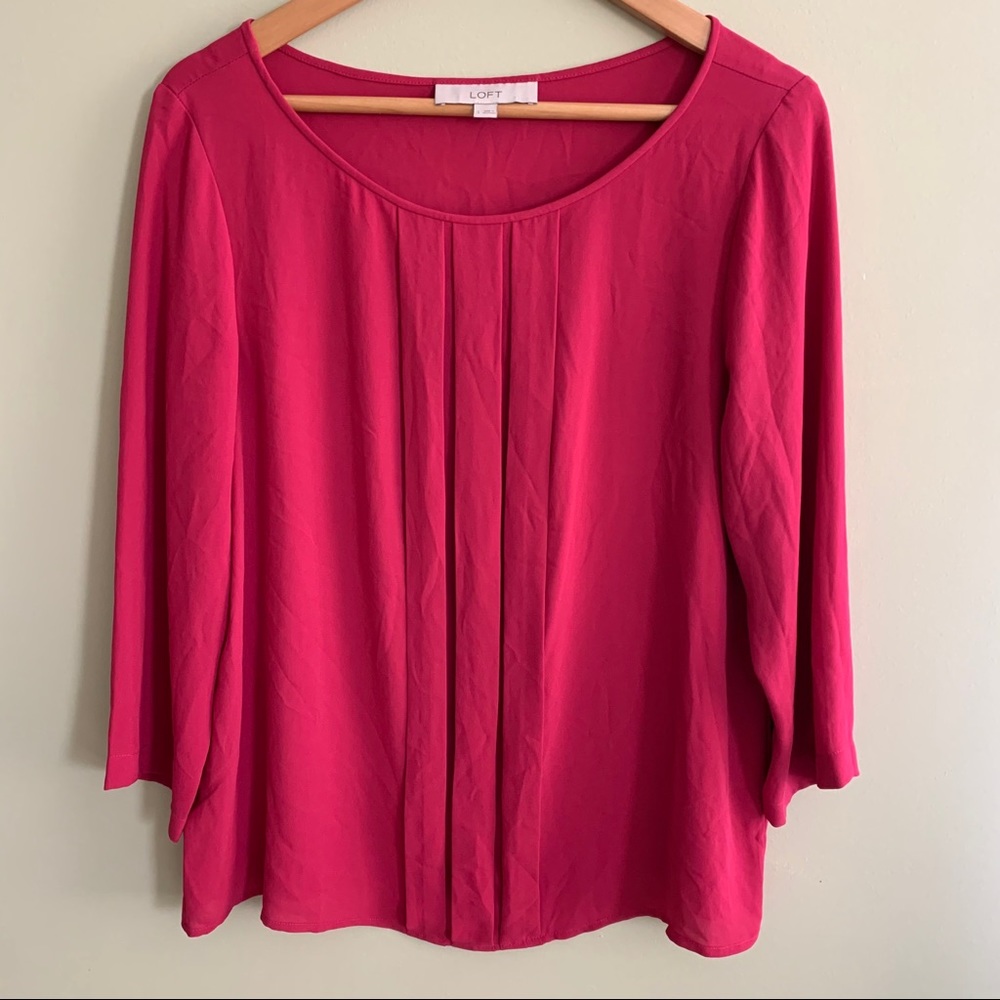 Women’s LOFT Dark Pink Blouse Sz L